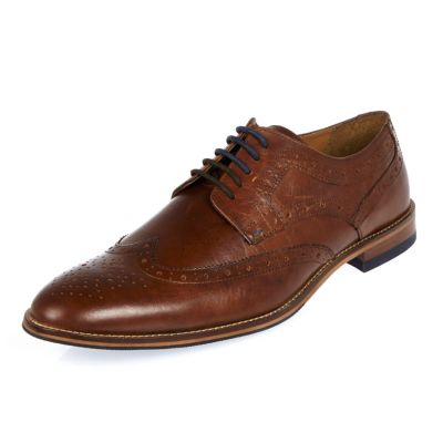Brown leather contrast lace brogues